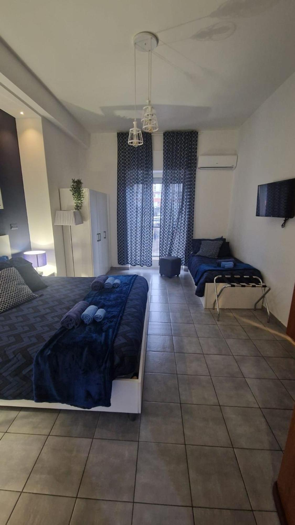 Cinquestanze Hotel Cosenza Bagian luar foto